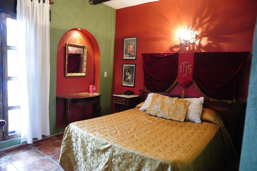 Hotel Boutique Casona Maya Mexicana Тапачула Номер фото